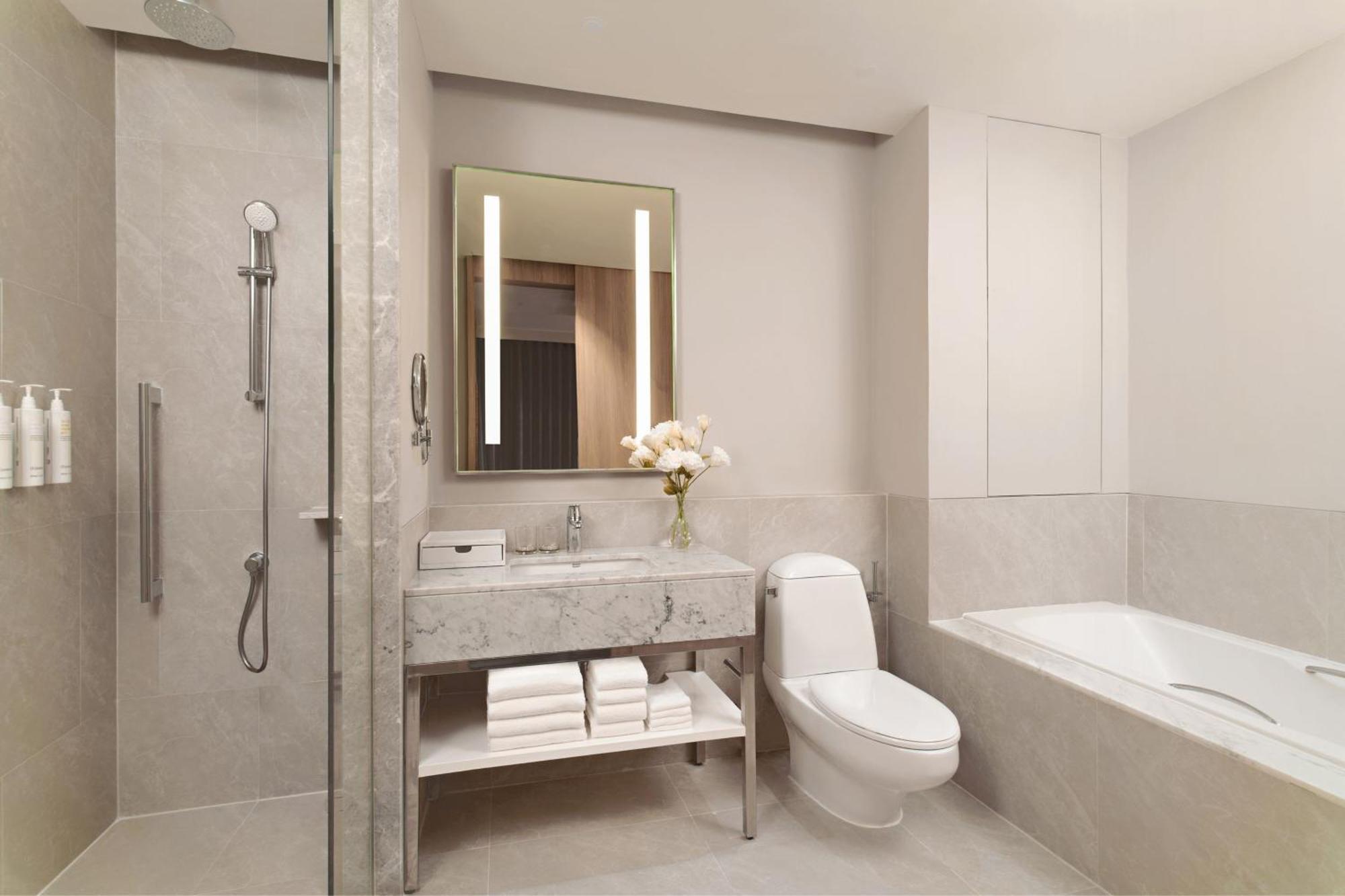 Marriott Executive Apartments Bangkok, Sukhumvit 101 Екстер'єр фото